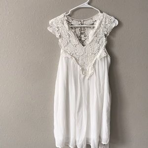 Lace tunic. Flowy and cute with leggings